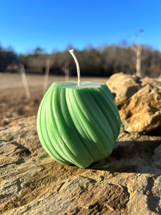 Fresh Cut Grass Swirl Candle